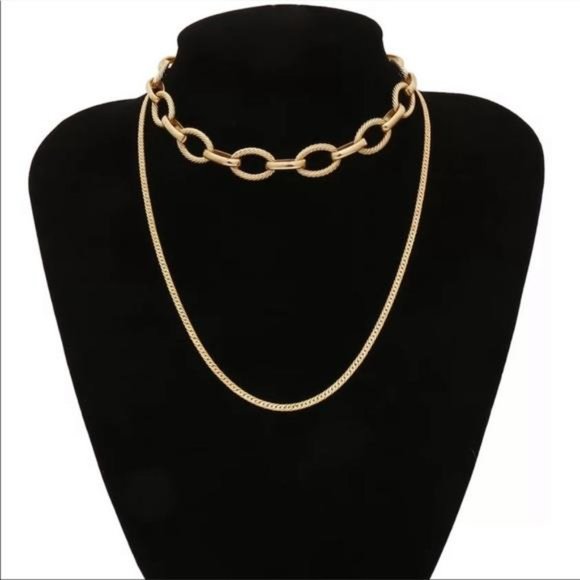 NEW 18K GOLD CHAIN CHOKER NECKLACE, NICE NECKLACE, CUTE NECKLACE - Picture 5 of 6